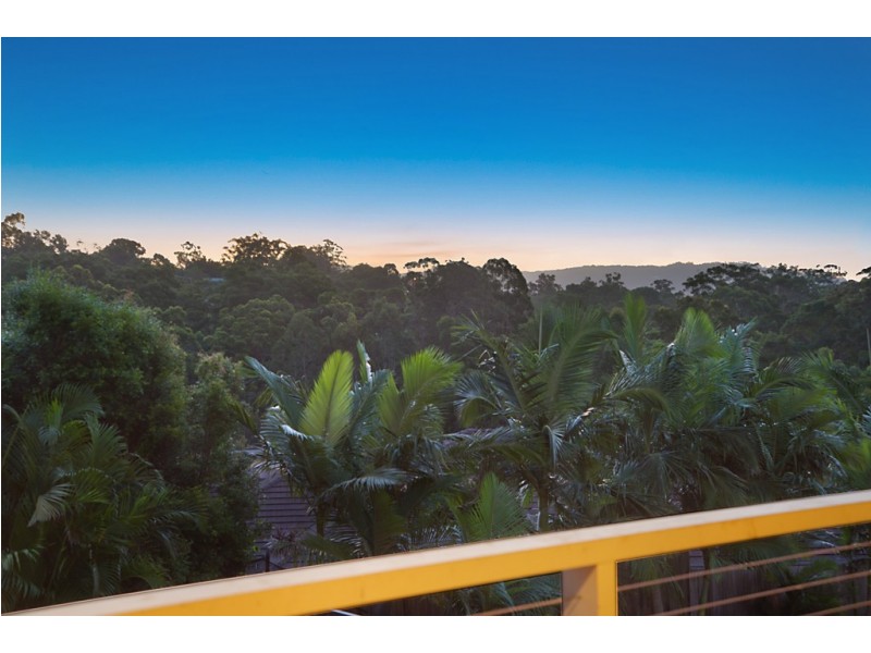 10 Caprice Street, Bonogin QLD 4213