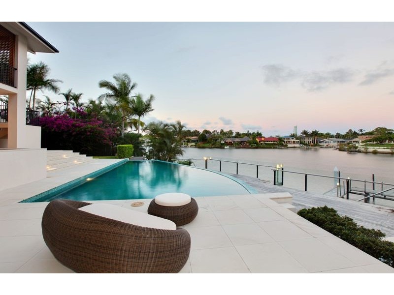 20 Marseille Court, Sorrento QLD 4217