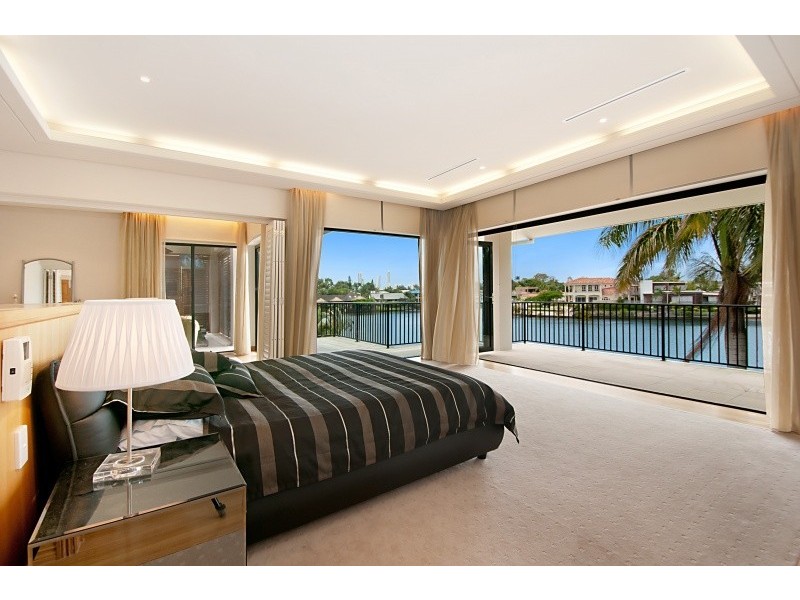 20 Marseille Court, Sorrento QLD 4217