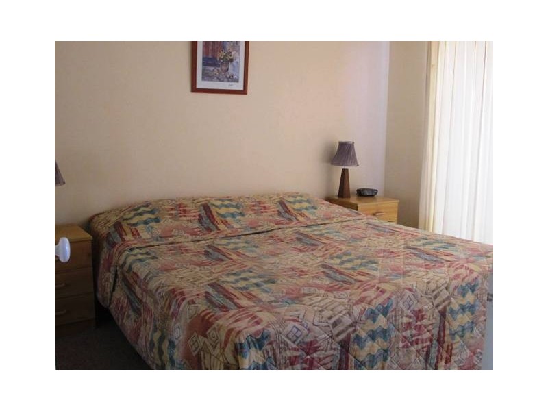 37 ‘Surfers Tradewinds’ 42 Beach Pde, Surfers Paradise QLD 4217