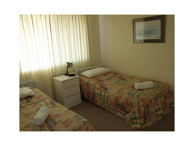 37 ‘Surfers Tradewinds’ 42 Beach Pde, Surfers Paradise QLD 4217