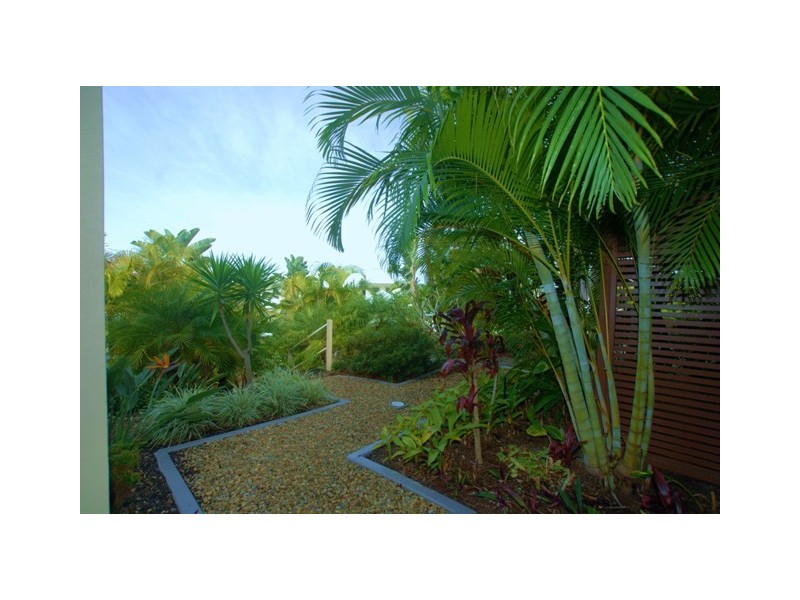 6114 ‘Badon Village’, Ross Street, Benowa QLD 4217