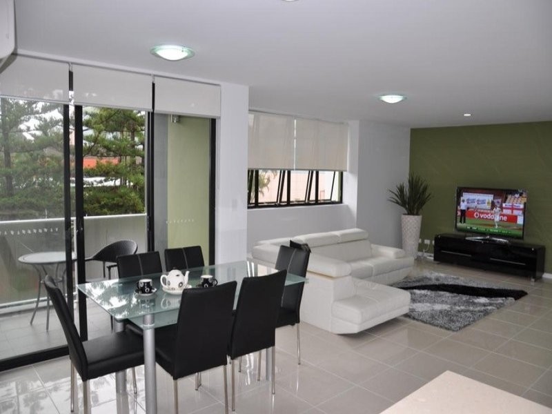 3 Beach Parade, Surfers Paradise QLD 4217