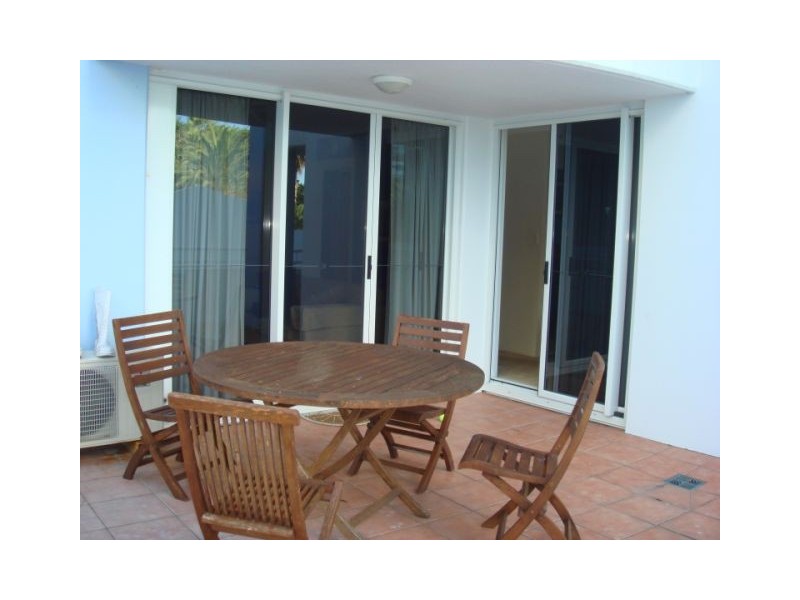 2018 Bel Air, 2623 Gold Coast Hwy, Broadbeach QLD 4218