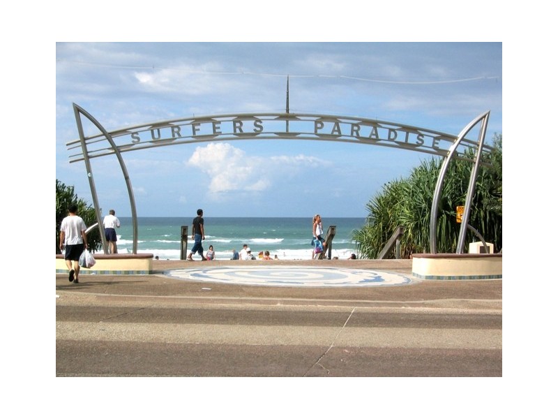 2 ‘Eva’, 26 Leonard Avenue, Surfers Paradise QLD 4217