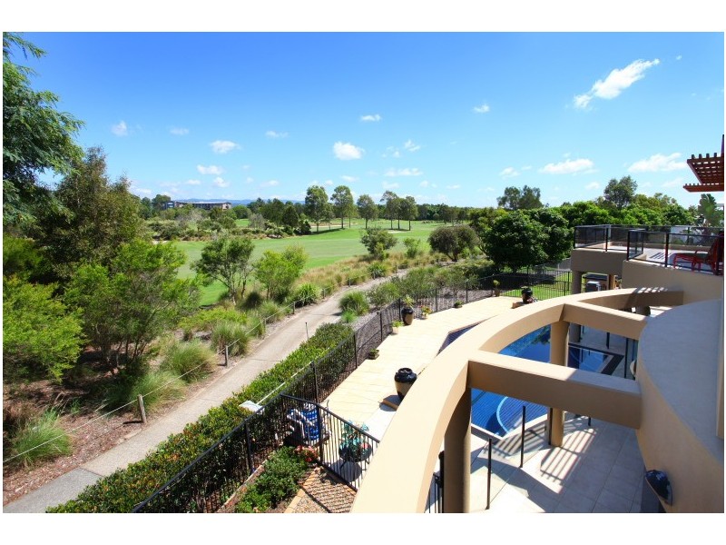 27 Lakelands Drive, Merrimac QLD 4226