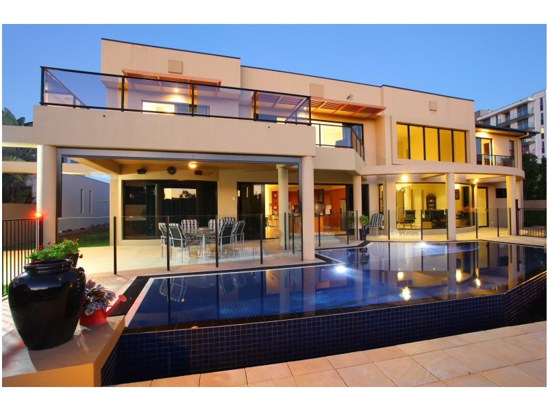 27 Lakelands Drive, Merrimac QLD 4226