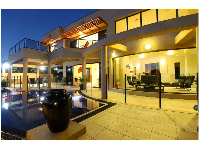 27 Lakelands Drive, Merrimac QLD 4226