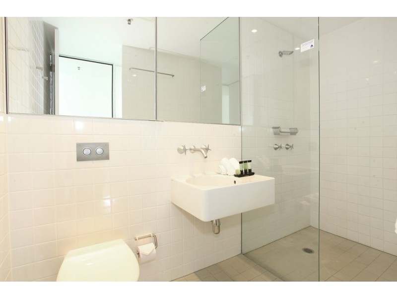906 ‘Air on Broadbeach’ 159 Old Burleigh Road, Broadbeach QLD 4218
