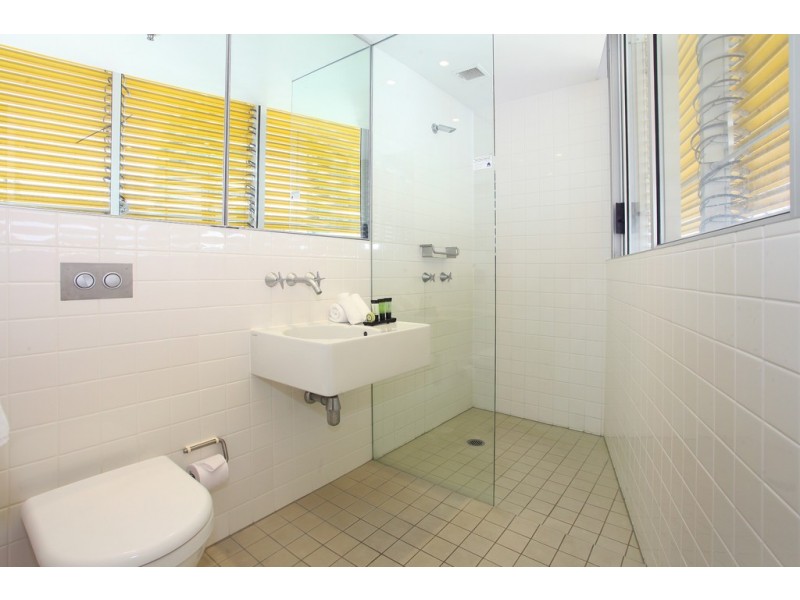 906 ‘Air on Broadbeach’ 159 Old Burleigh Road, Broadbeach QLD 4218