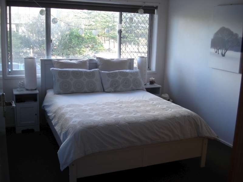 3/162 The Esplanade, Burleigh Heads QLD 4220