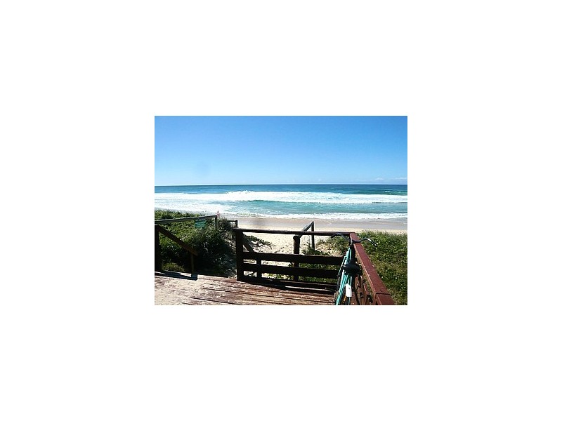 10/15 Surf Street, Mermaid Beach QLD 4218