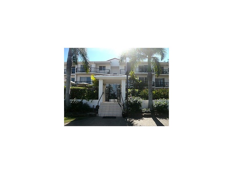 10/15 Surf Street, Mermaid Beach QLD 4218