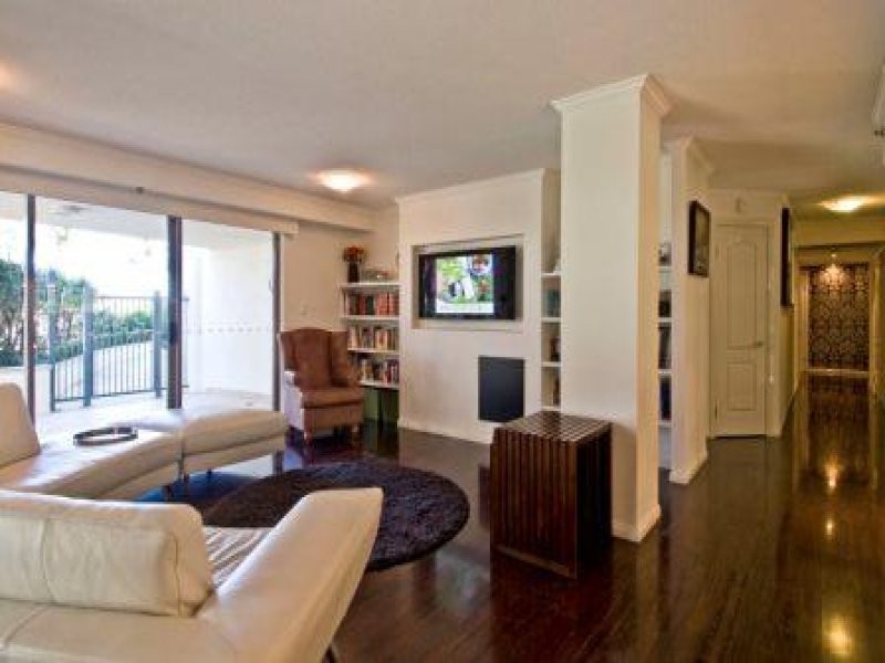 11/74 ‘La Sabbia’ Old Burleigh Road, Surfers Paradise QLD 4217