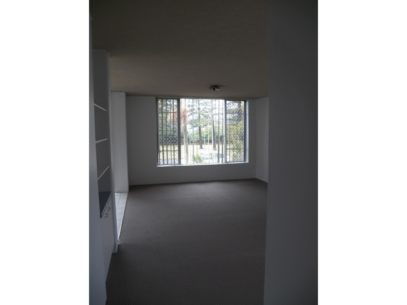 1/250 The Esplanade, Burleigh Heads QLD 4220