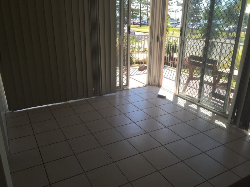 1/250 The Esplanade, Burleigh Heads QLD 4220