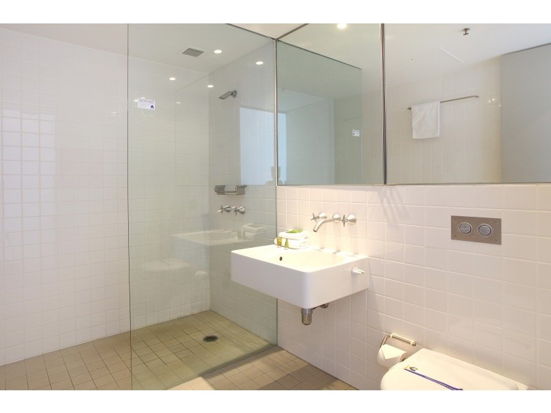 1101 ‘Air On Broadbeach’ 159 Old Burleigh Road, Broadbeach QLD 4218