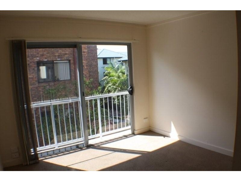 25/148 High Street, Southport QLD 4215