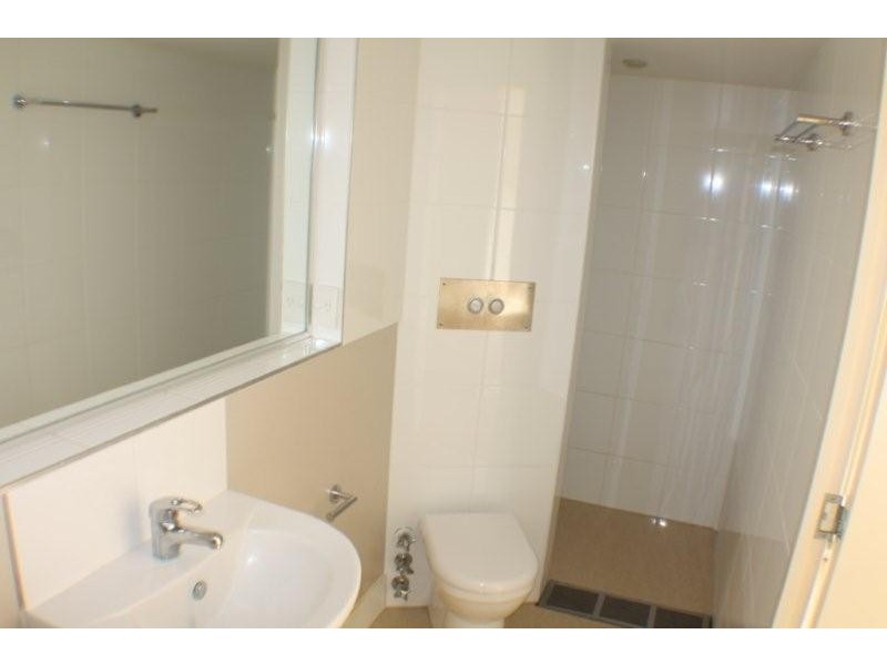 25/148 High Street, Southport QLD 4215