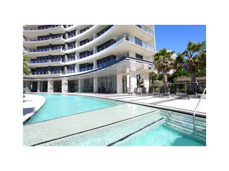 1/173 Old Burleigh Road, Broadbeach QLD 4218