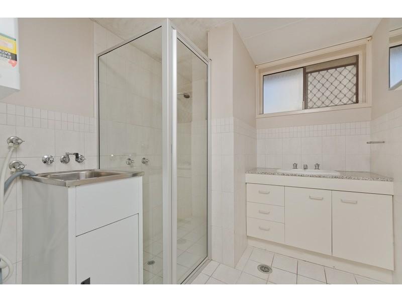 7 ‘Queensleigh’, 5 Queensland Avenue, Broadbeach QLD 4218