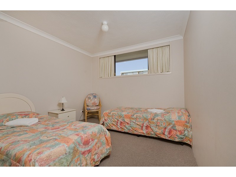 7 ‘Queensleigh’, 5 Queensland Avenue, Broadbeach QLD 4218