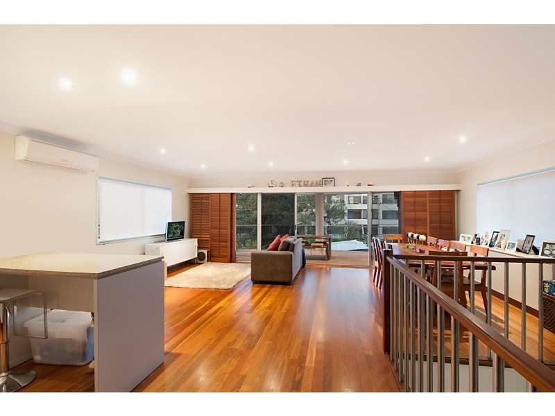 12 Nagel Avenue, Miami QLD 4220