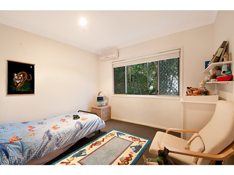 12 Nagel Avenue, Miami QLD 4220