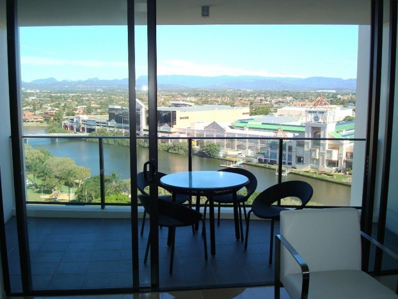 1409 Sierra Grand, Broadbeach QLD 4218