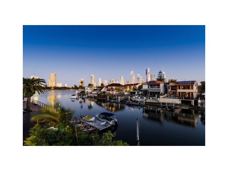 31 Southern Cross Drive, Surfers Paradise QLD 4217