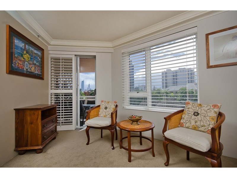 9 ‘Belle Maison’, 129 Surf Parade, Broadbeach QLD 4218