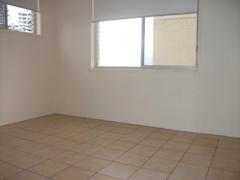 7/26 Aubrey Street, Surfers Paradise QLD 4217