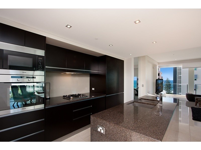 11 ‘Element’, 106 The Esplanade, Burleigh Heads QLD 4220