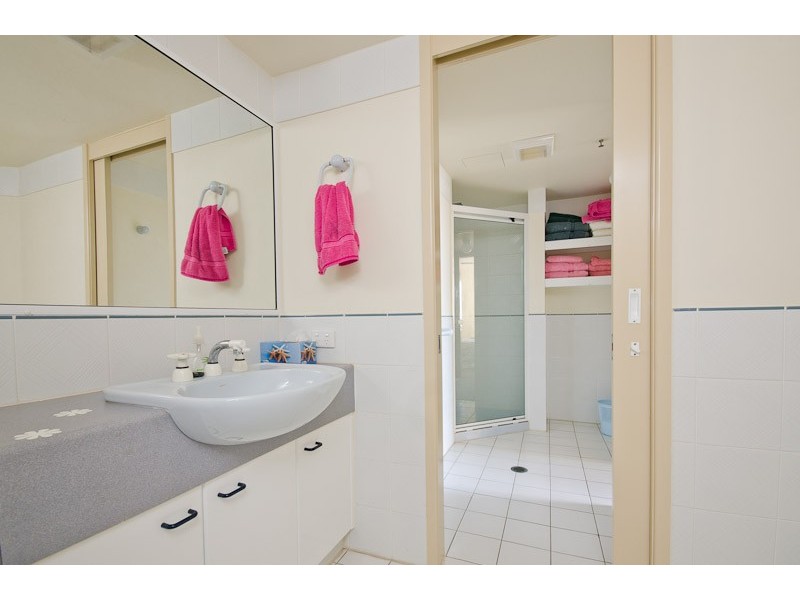 68 ‘Belle Maison’, 129 Surf Parade, Broadbeach QLD 4218