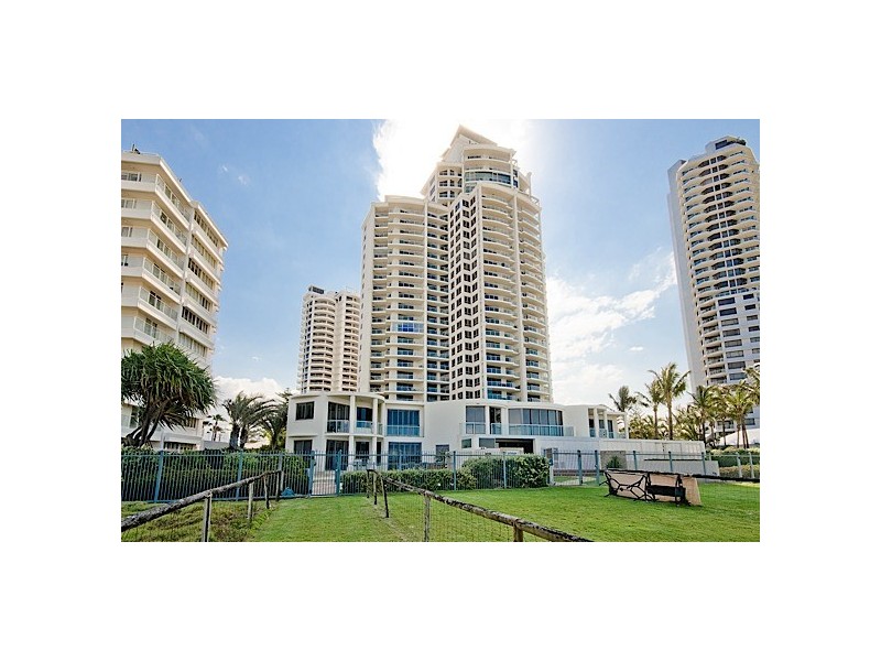 Beach House 3 ‘La Sabbia’. 74 Old Burleigh Road, Surfers Paradise QLD 4217