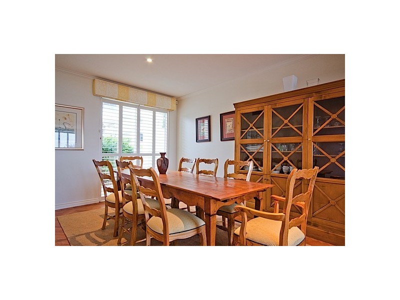 Beach House 3 ‘La Sabbia’. 74 Old Burleigh Road, Surfers Paradise QLD 4217