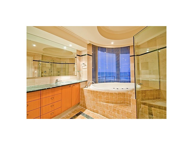 Beach House 3 ‘La Sabbia’. 74 Old Burleigh Road, Surfers Paradise QLD 4217