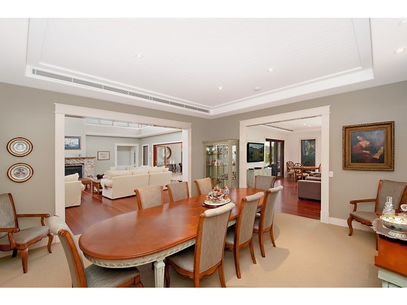 23 Maryland Av, Carrara QLD 4211