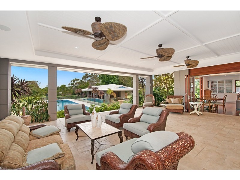 23 Maryland Av, Carrara QLD 4211