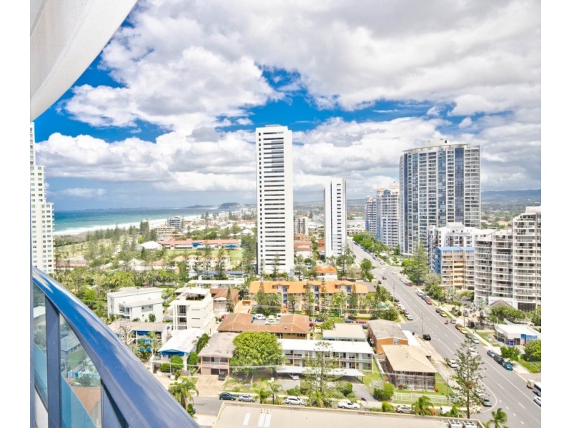 21507 Charles Avenue”Oracle”, Broadbeach QLD 4218