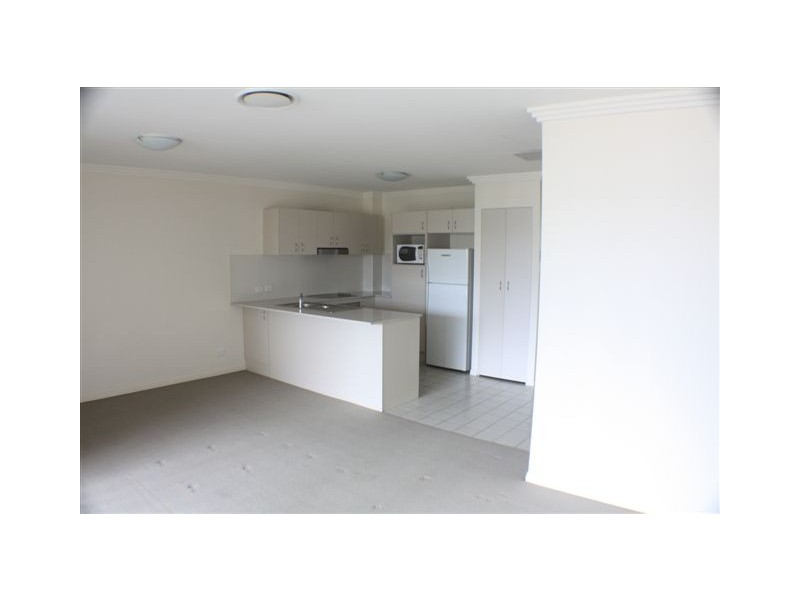 12/6-10 Rose Street, Southport QLD 4215