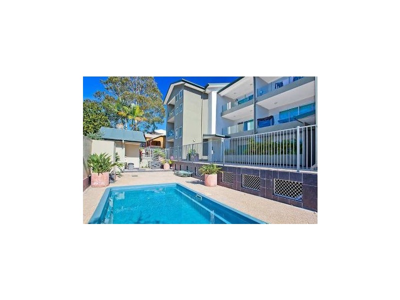12/18-20 Rose Street, Southport QLD 4215