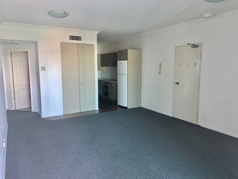 12/18-20 Rose Street, Southport QLD 4215