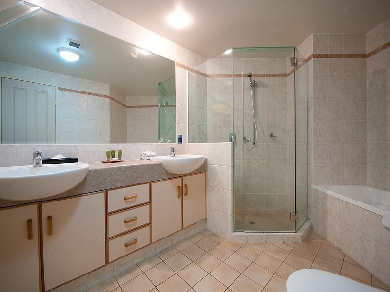 1104 ‘Sun City’, 3400 Surfers Paradise Boulevard, Surfers Paradise QLD 4217