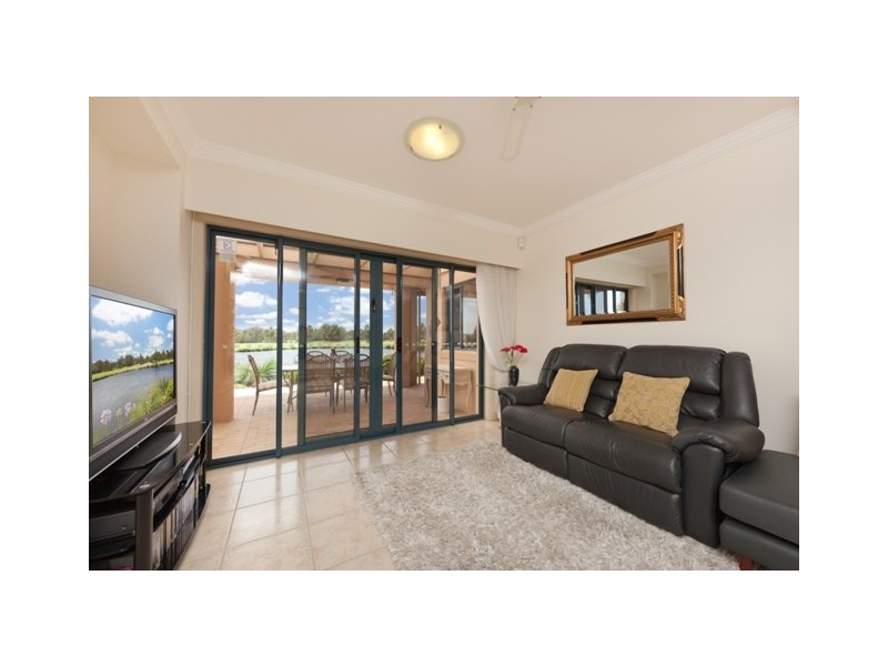 40/117 Palm Meadows Drive, Carrara QLD 4211