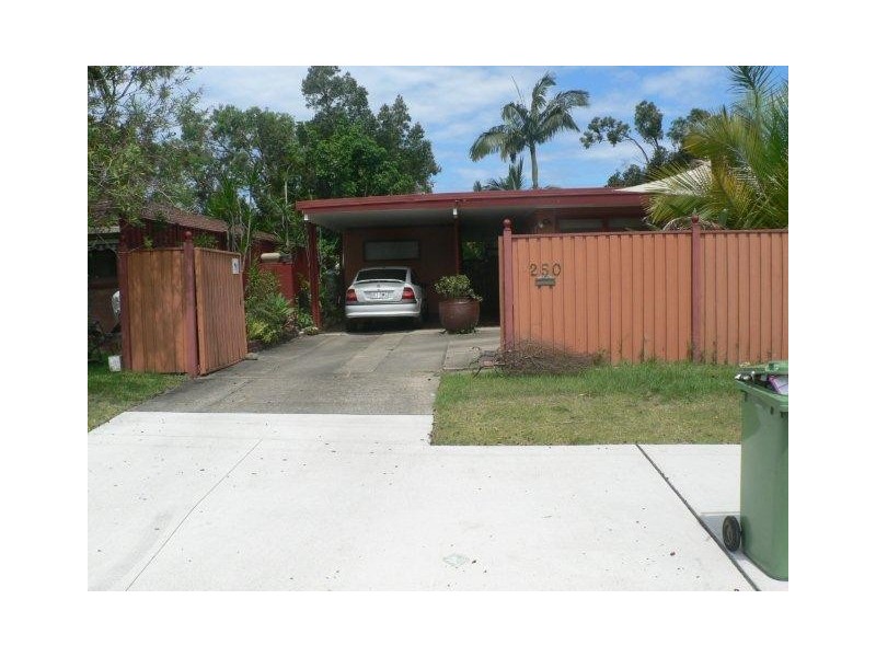 250 Benowa Road, Benowa QLD 4217