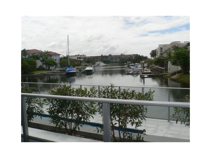 110 Cove 35 Madang Crescent, Runaway Bay QLD 4216