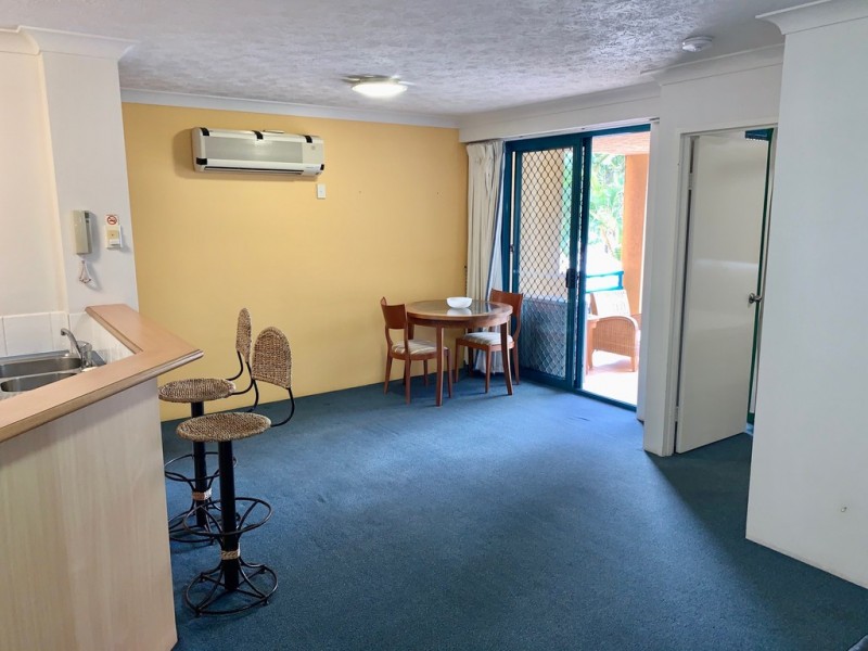 9/4-6 Queensland Avenue “Antigua Resort”, Broadbeach QLD 4218