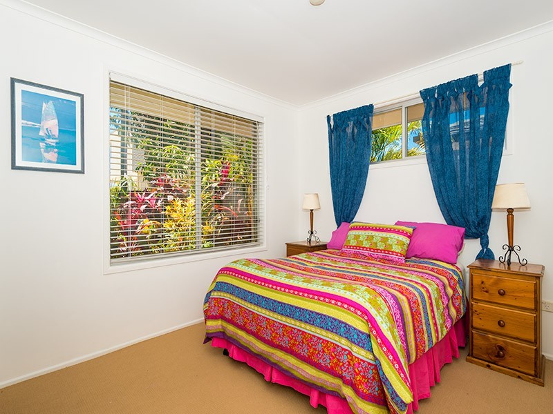 115 Monaco Street, Broadbeach Waters QLD 4218