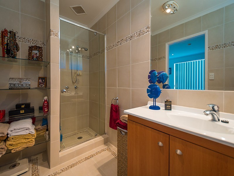 115 Monaco Street, Broadbeach Waters QLD 4218